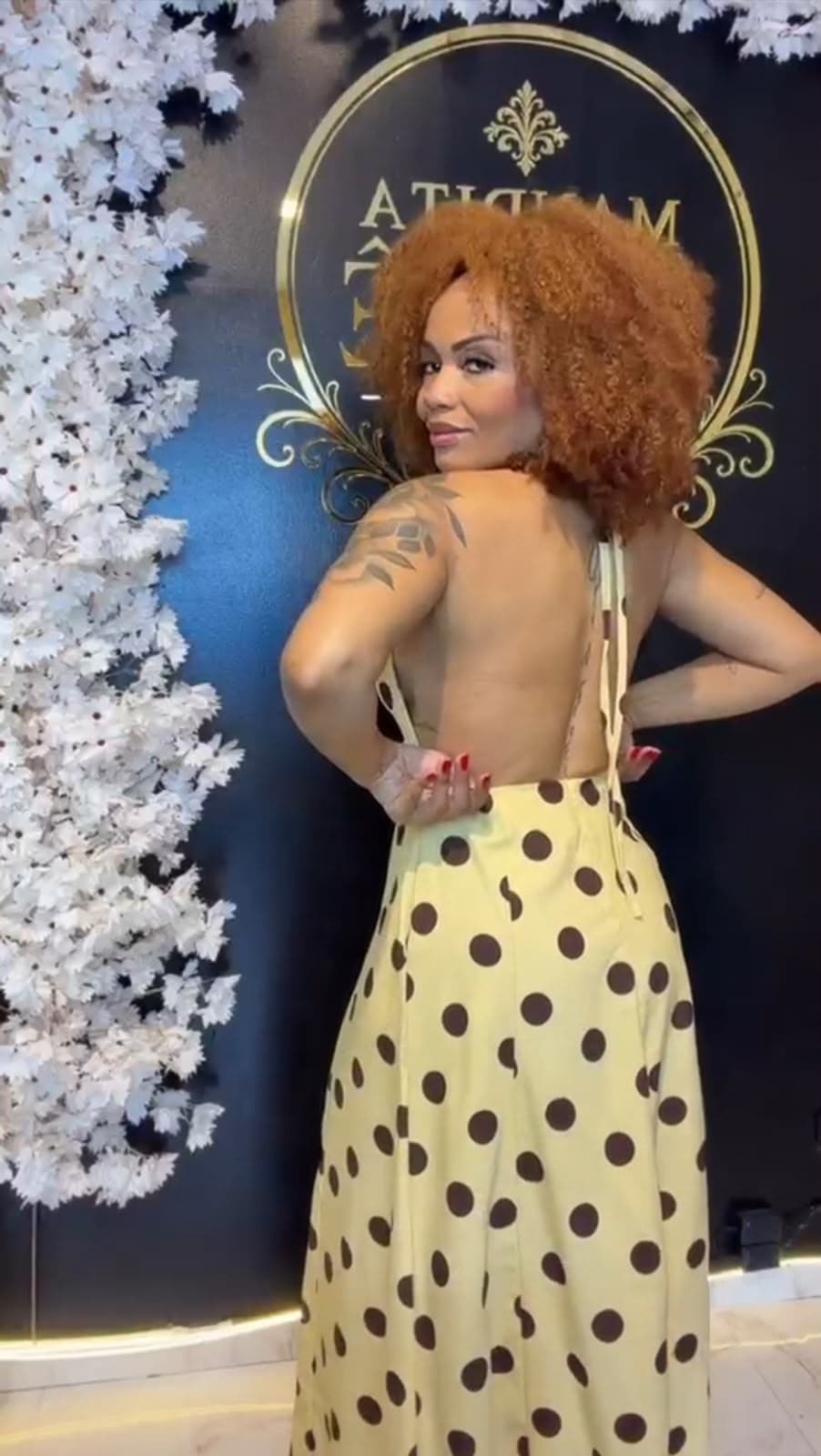 vestido poá longo