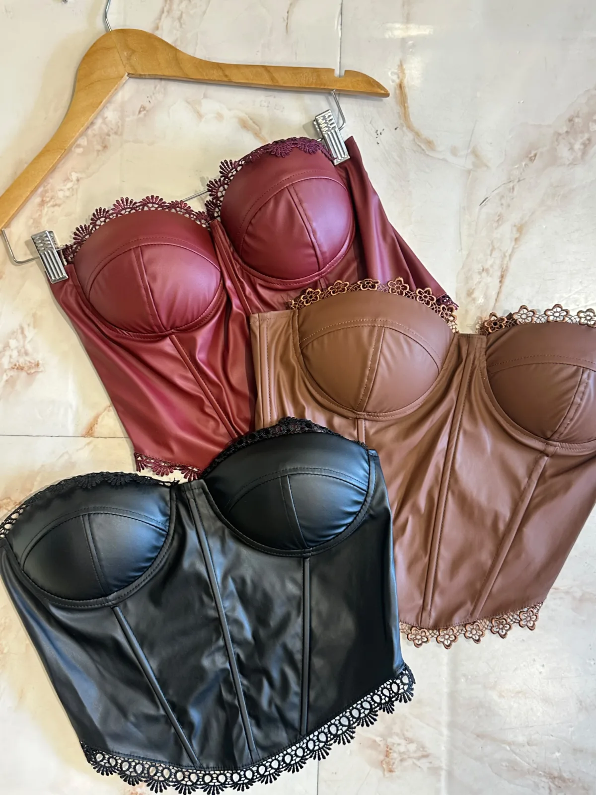 Corset, Mandita Cotê. Moda Feminina na Mandita Cotê
