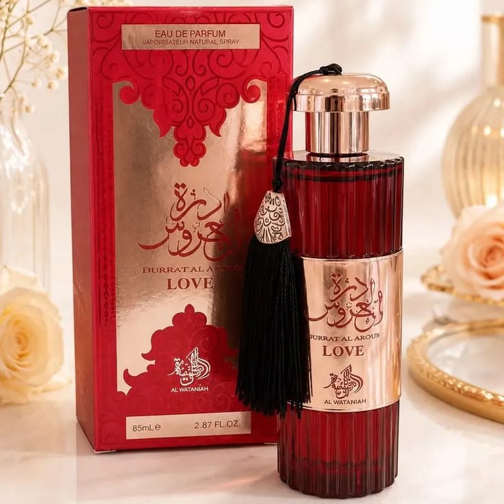 DURRAT AL AROOS LOVE, Al Wataniah. Perfumaria Árabe disponível na Mandita Cotê, Parque Edu Chaves
